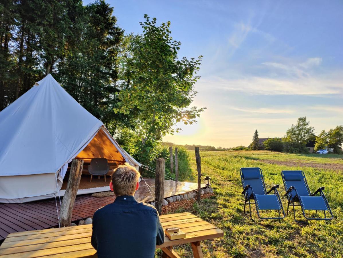 Ostermarie Under Canvas Bornholm المظهر الخارجي الصورة